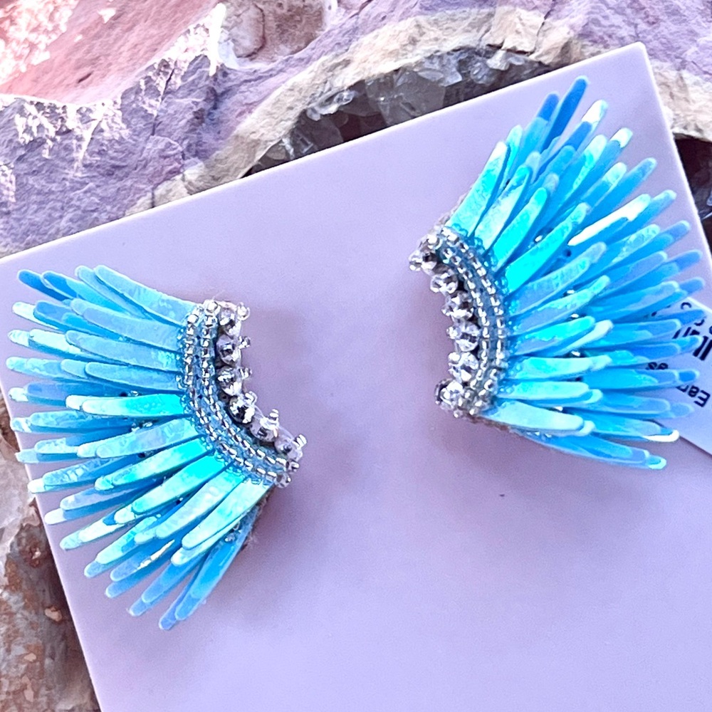 🌺🎉HP🎉🌺 NWT Mignonne Gavigan Mini Madeline Earrings Metallic Blue
